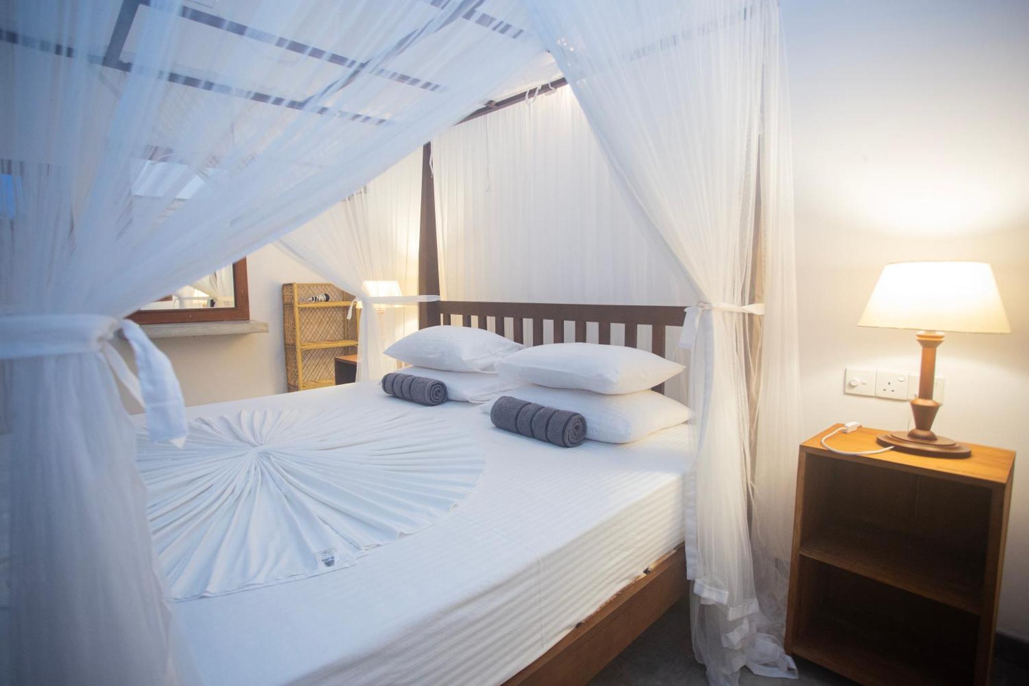 The Chilli Studio Apartment Unawatuna Esterno foto